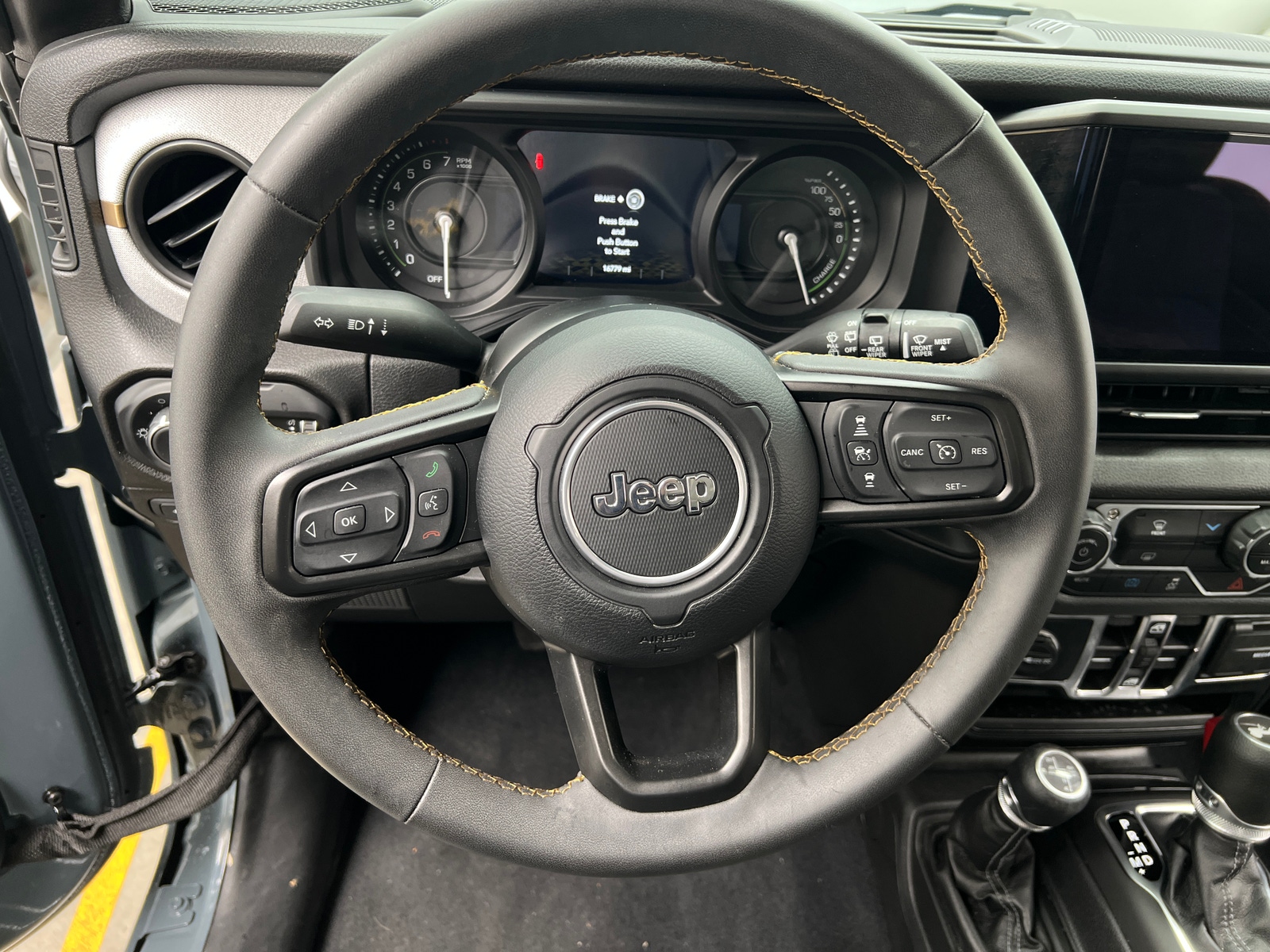 Thumbnail: 2025 Jeep Wrangler - 5