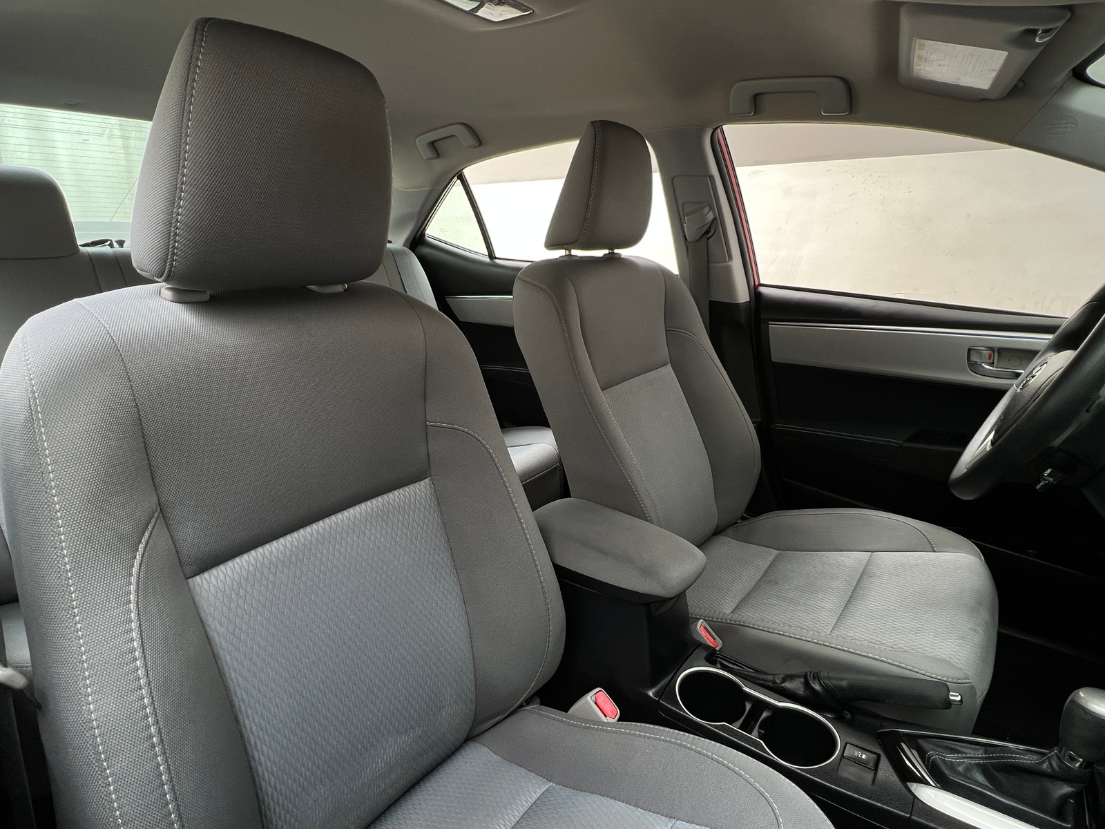 Thumbnail: 2016 Toyota Corolla - 2