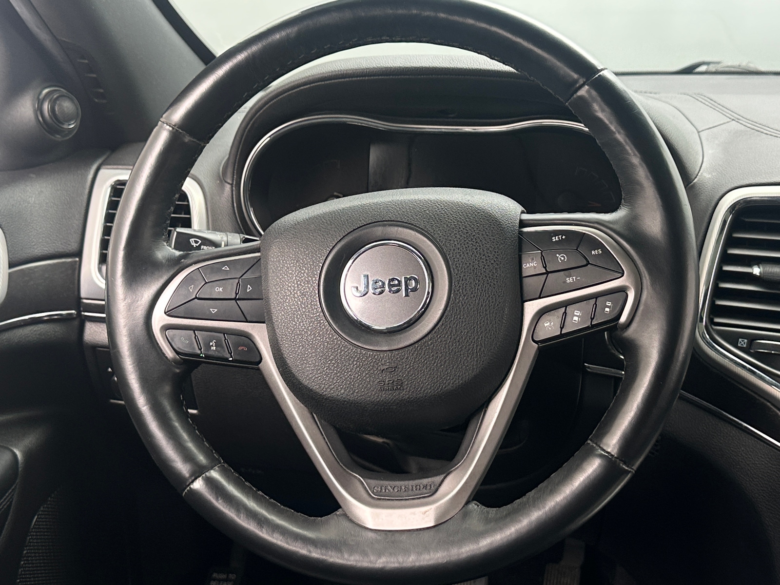 Thumbnail: 2018 Jeep Grand Cherokee - 4