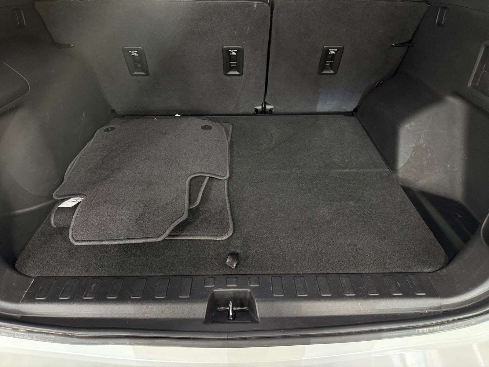 Thumbnail: 2018 Chevrolet Equinox - 6