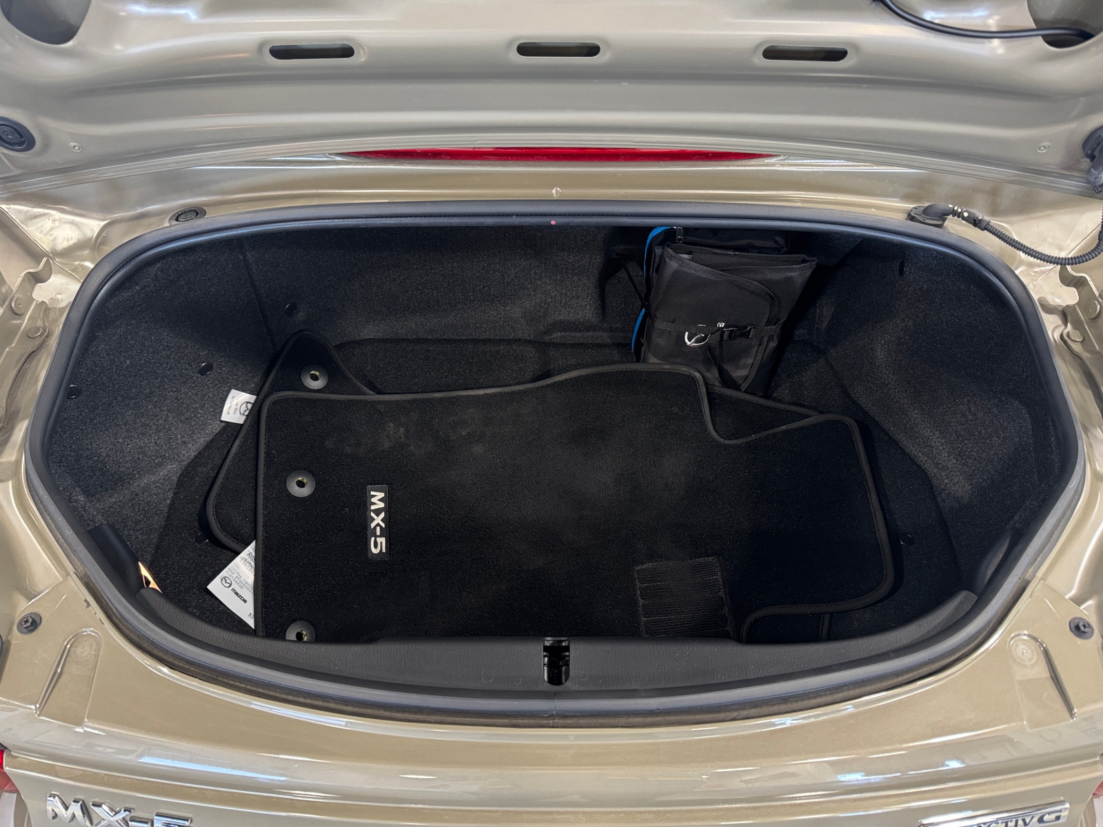 Thumbnail: 2023 Mazda MX-5 Miata - 6