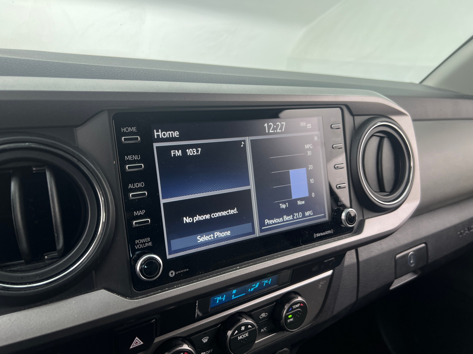 Thumbnail: 2021 Toyota Tacoma - 4