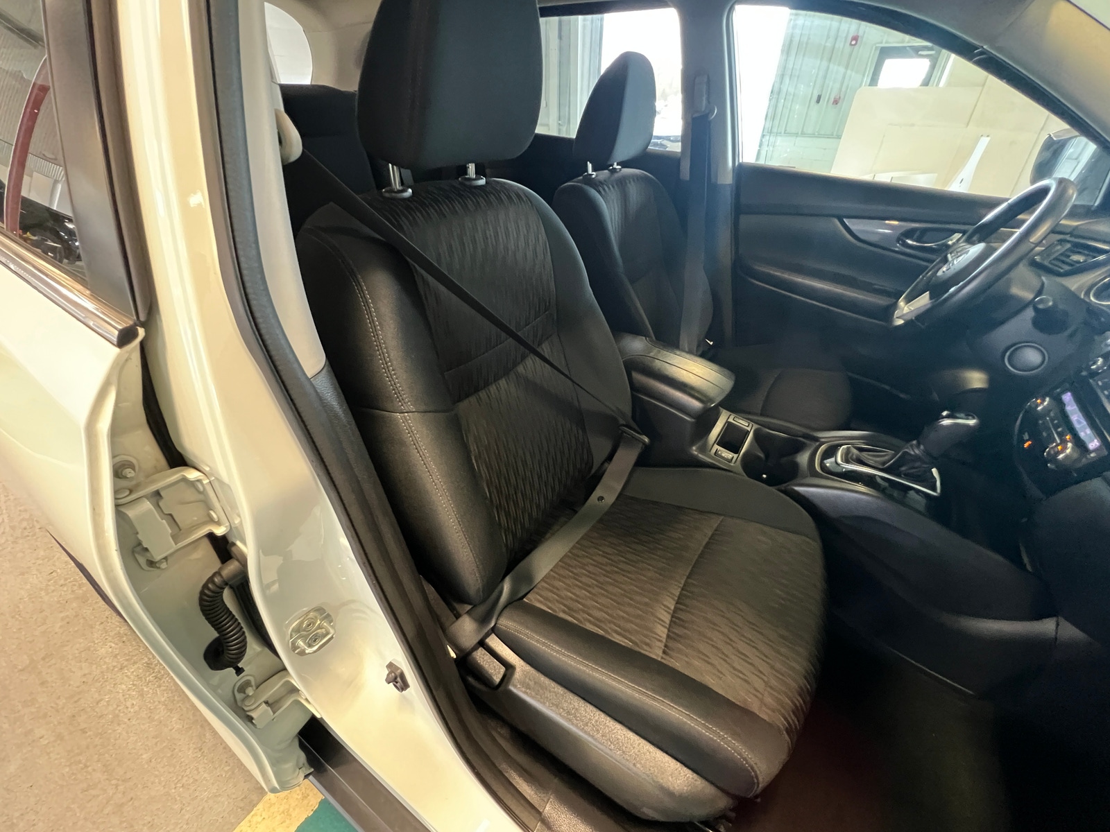 Thumbnail: 2018 Nissan Rogue - 2