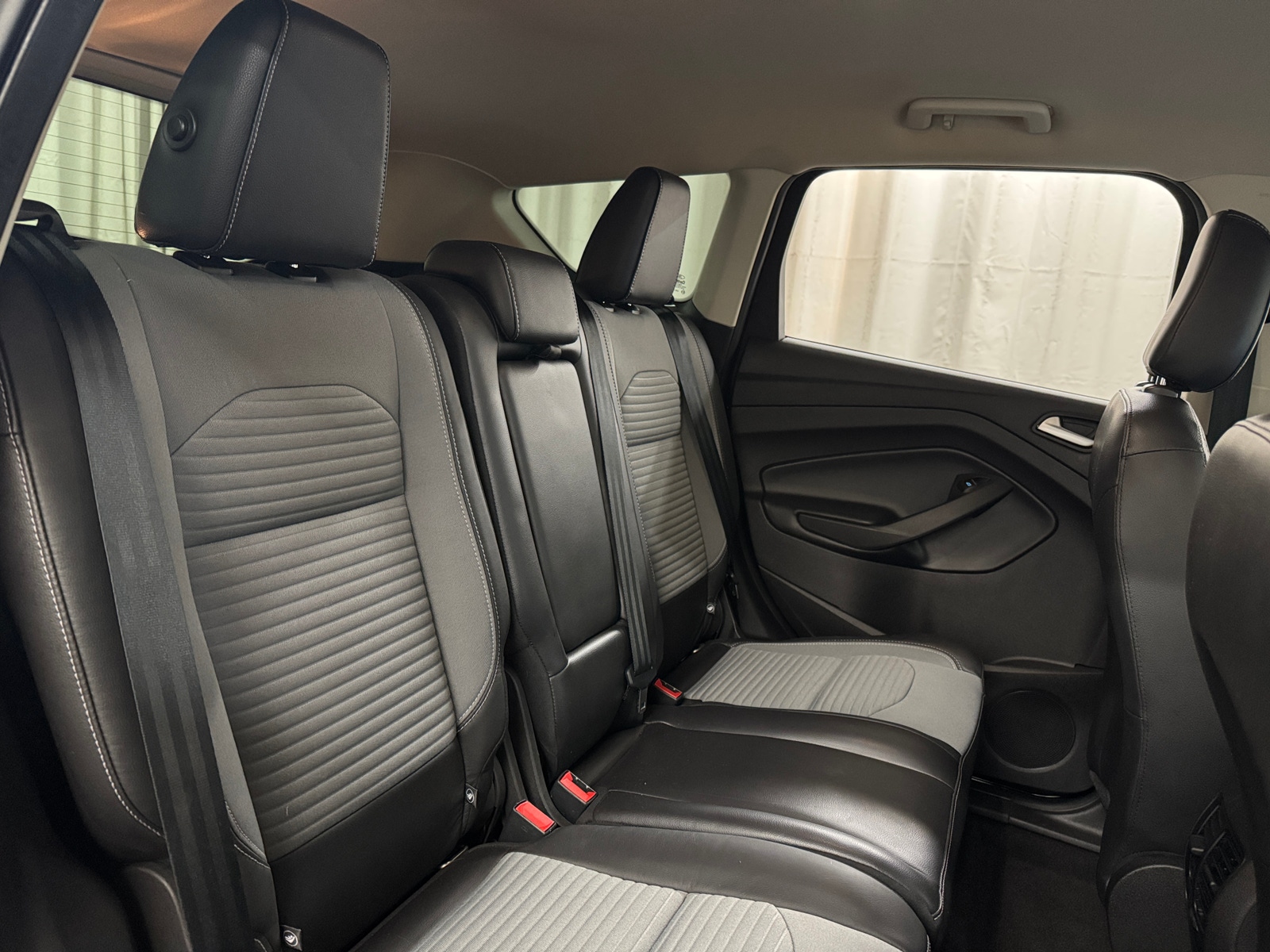 Thumbnail: 2019 Ford Escape - 5