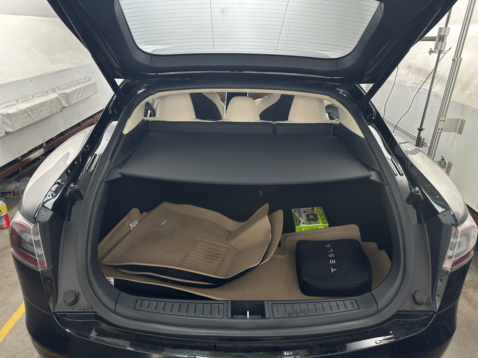 Thumbnail: 2017 Tesla Model S - 6