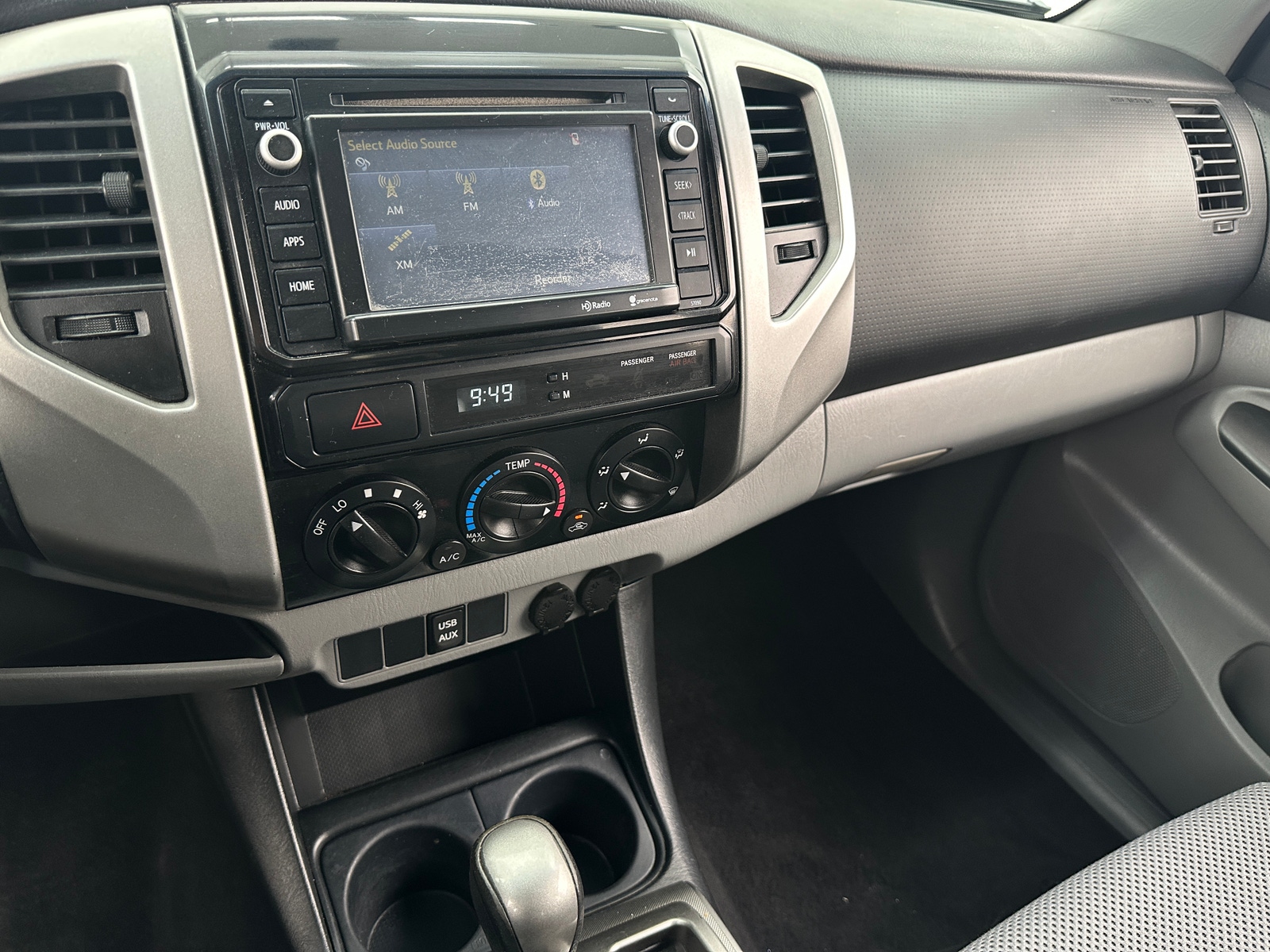 Thumbnail: 2014 Toyota Tacoma - 4