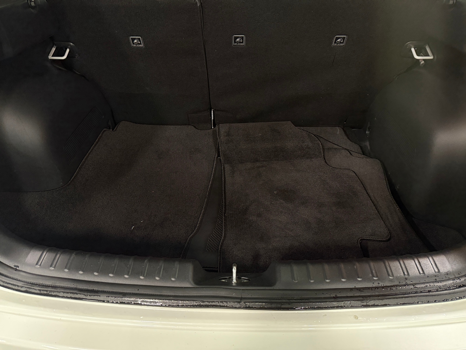 Thumbnail: 2024 Kia Niro - 7