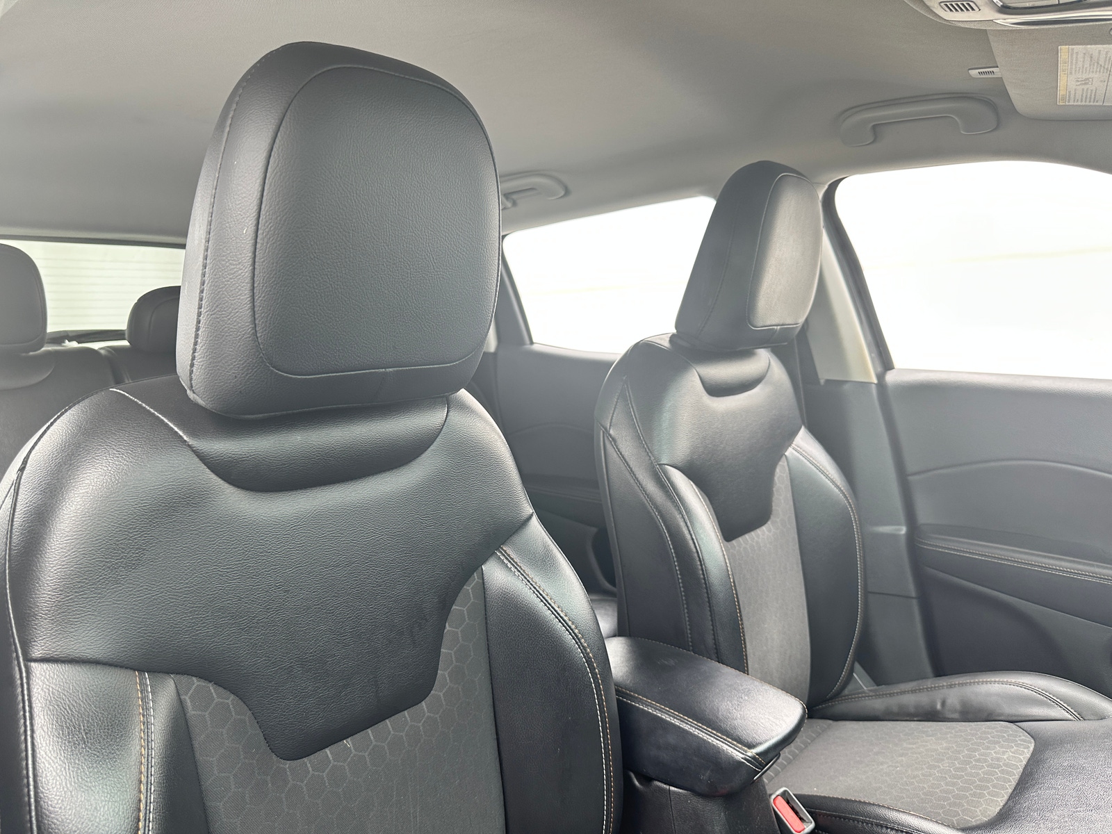 Thumbnail: 2018 Jeep Compass - 2