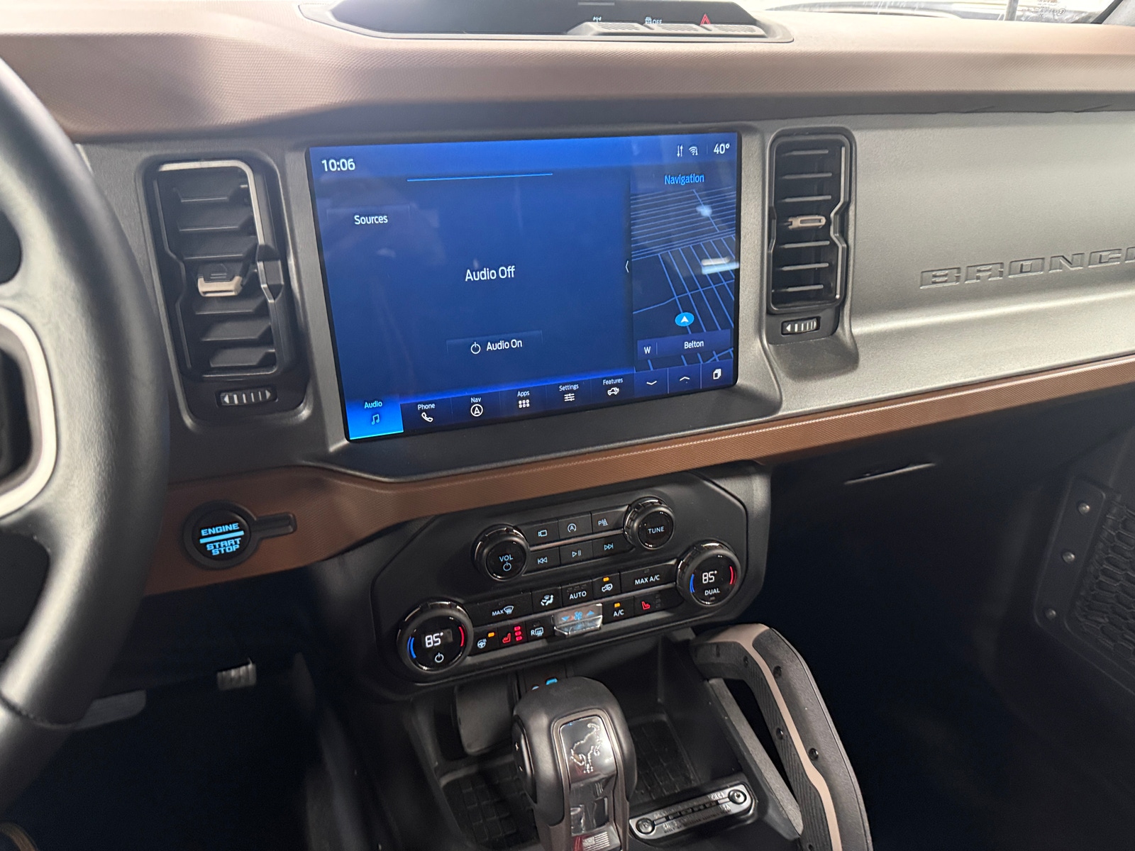 Thumbnail: 2024 Ford Bronco - 3