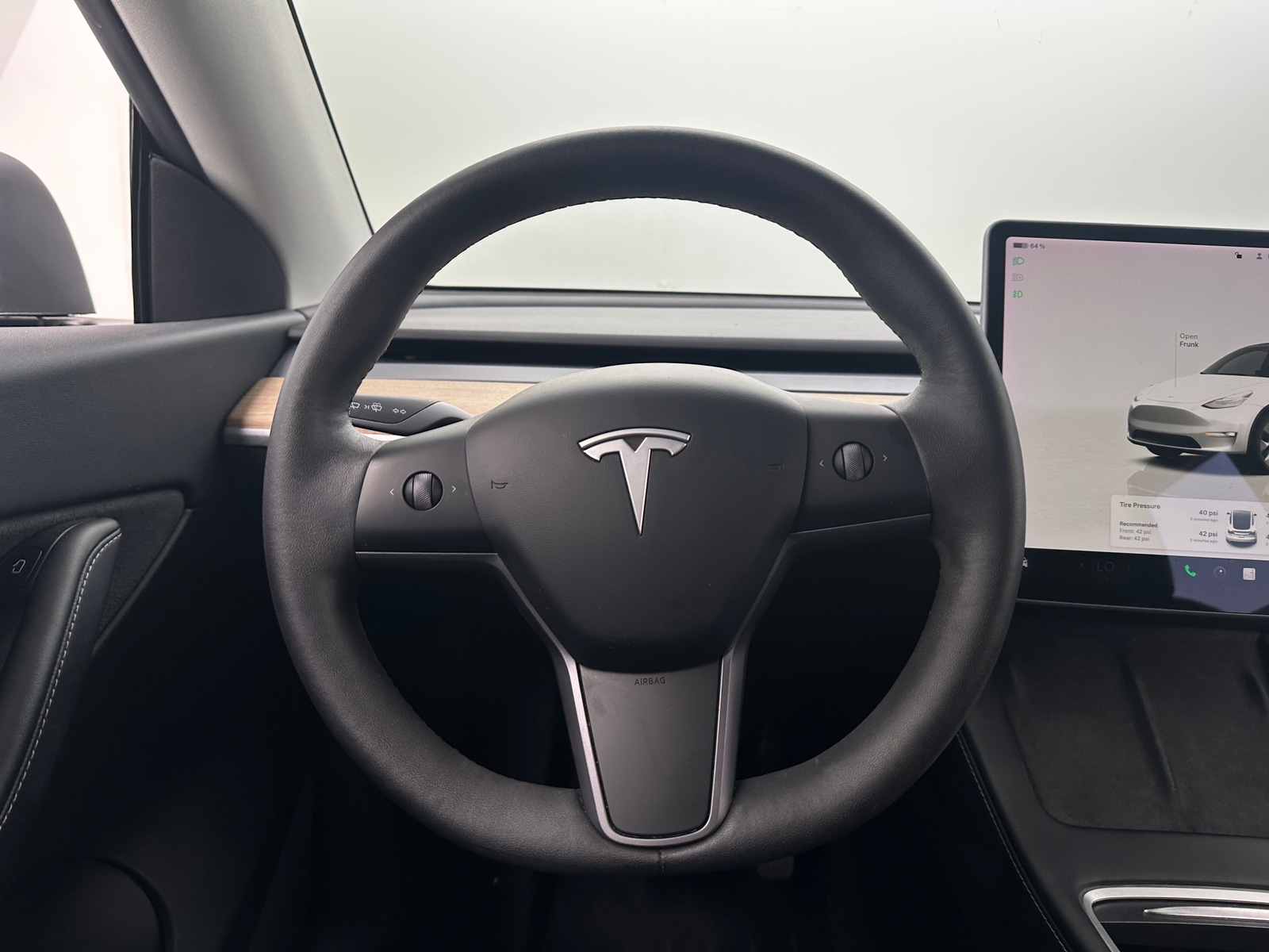 Thumbnail: 2022 Tesla Model Y - 3