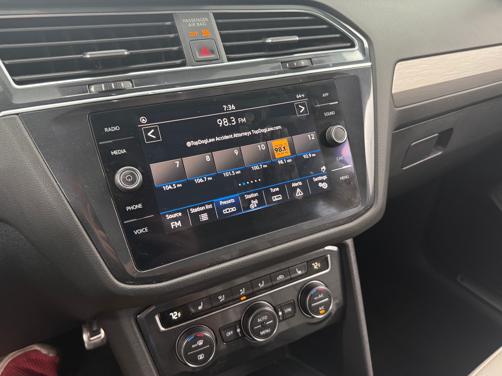 Thumbnail: 2021 Volkswagen Tiguan - 3