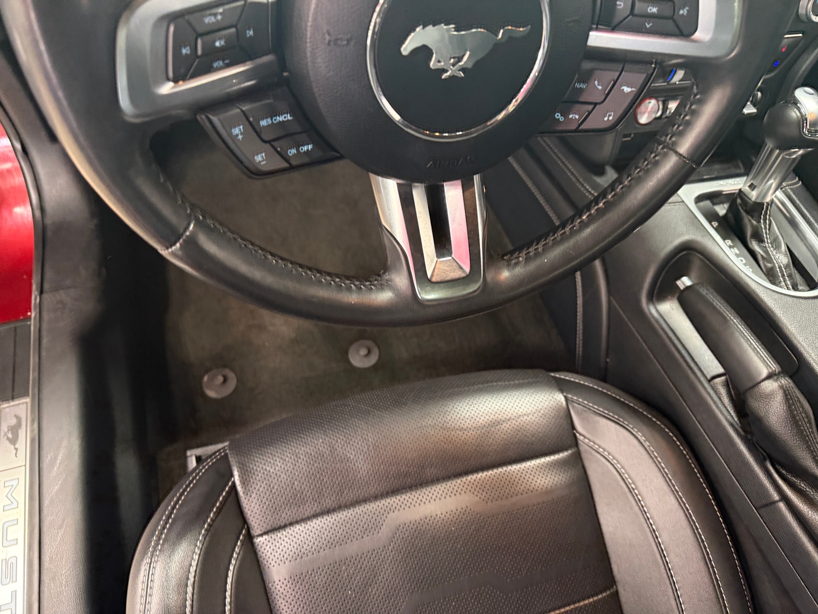 Thumbnail: 2019 Ford Mustang - 3