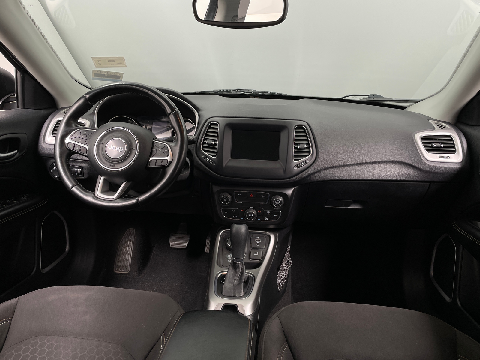 Thumbnail: 2021 Jeep Compass - 3