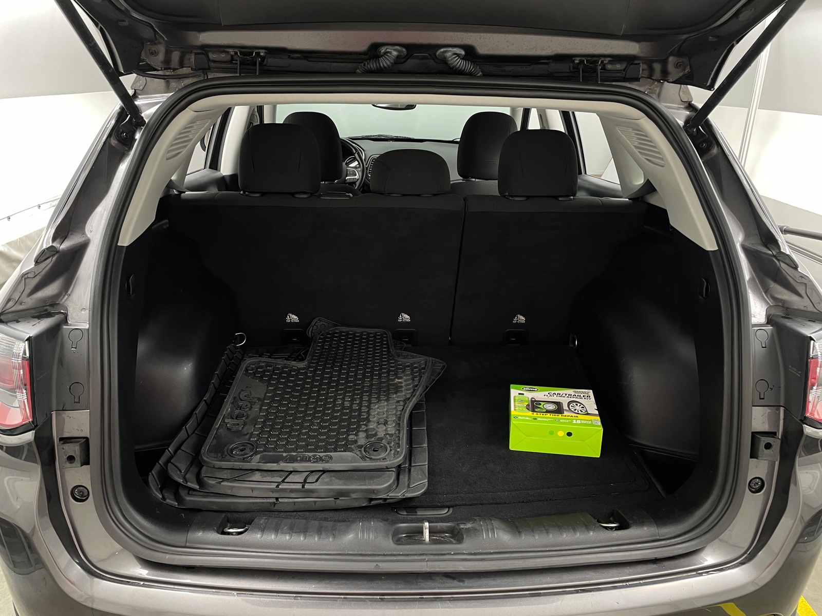 Thumbnail: 2021 Jeep Compass - 7