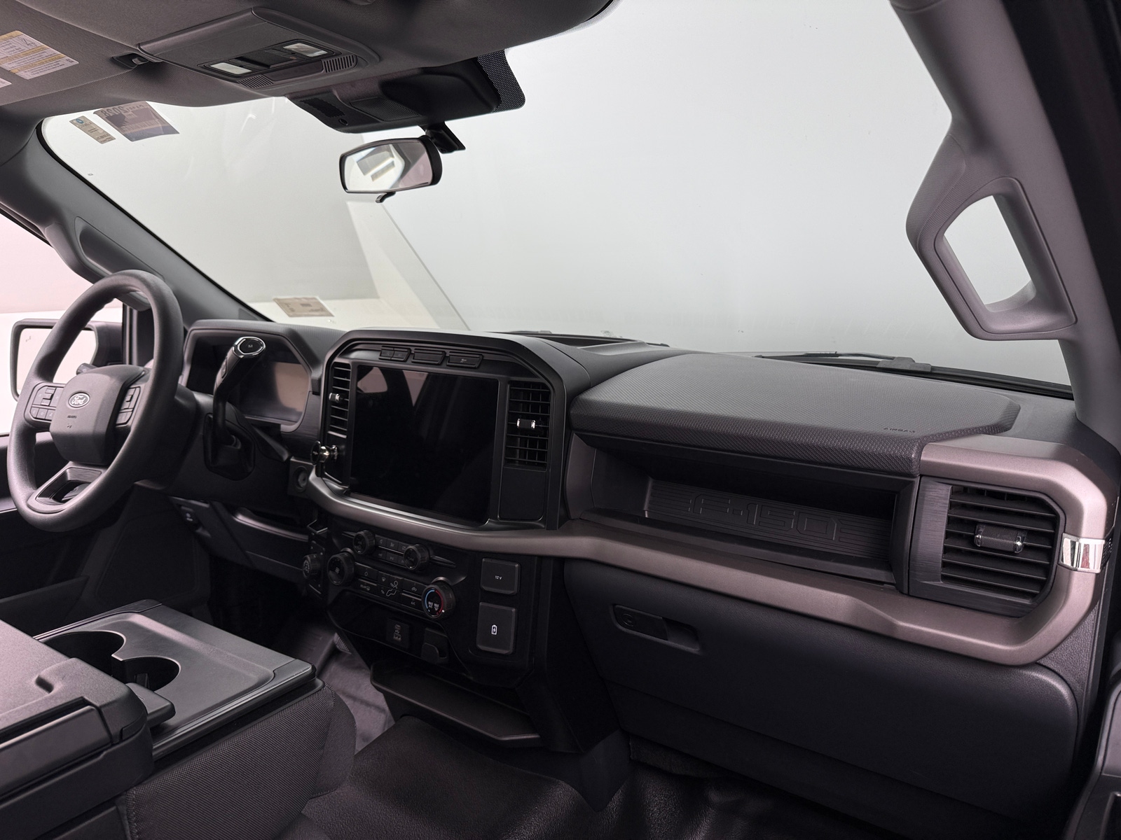 Thumbnail: 2024 Ford Econoline - 3