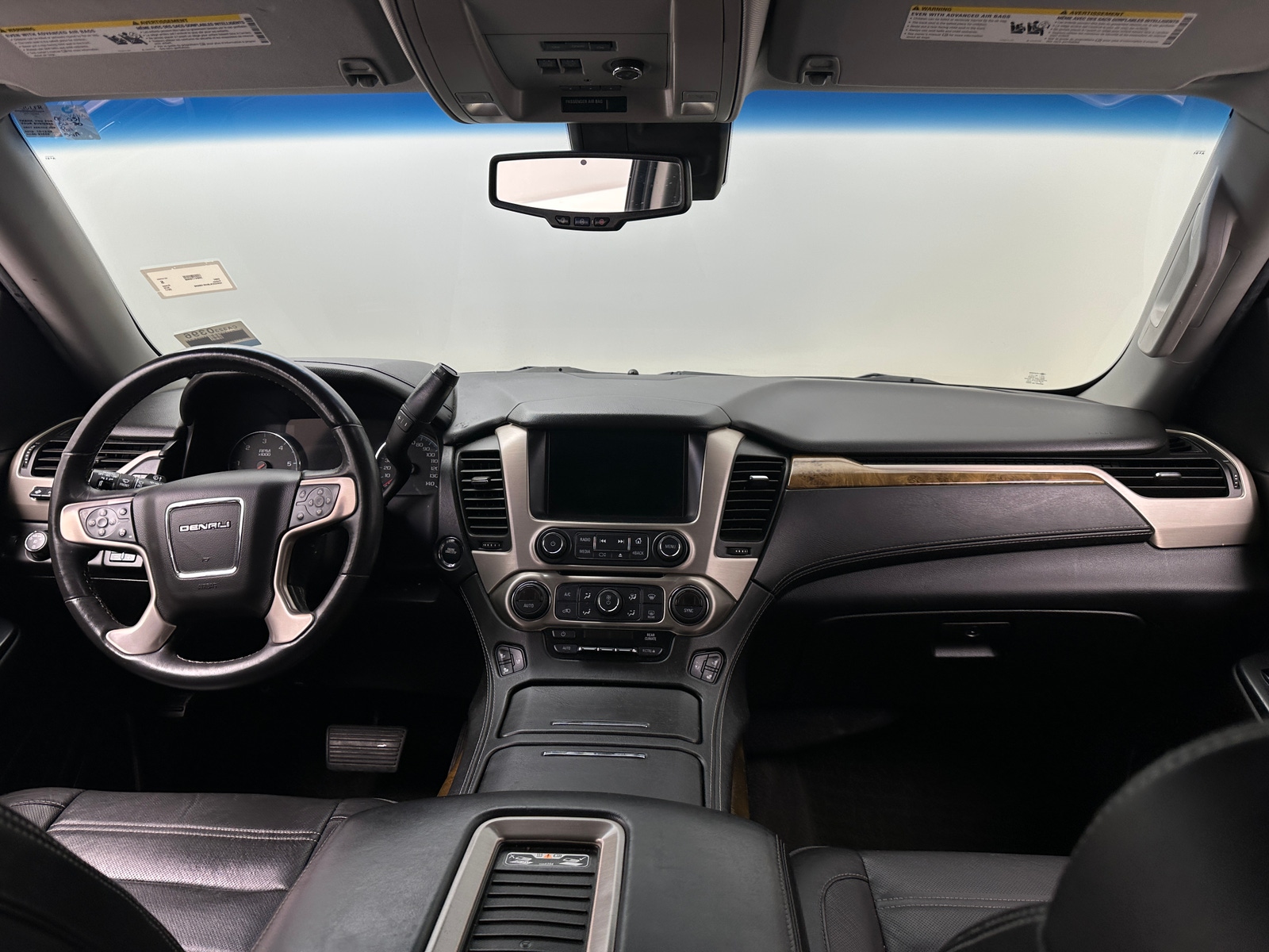 Thumbnail: 2017 GMC Yukon - 2