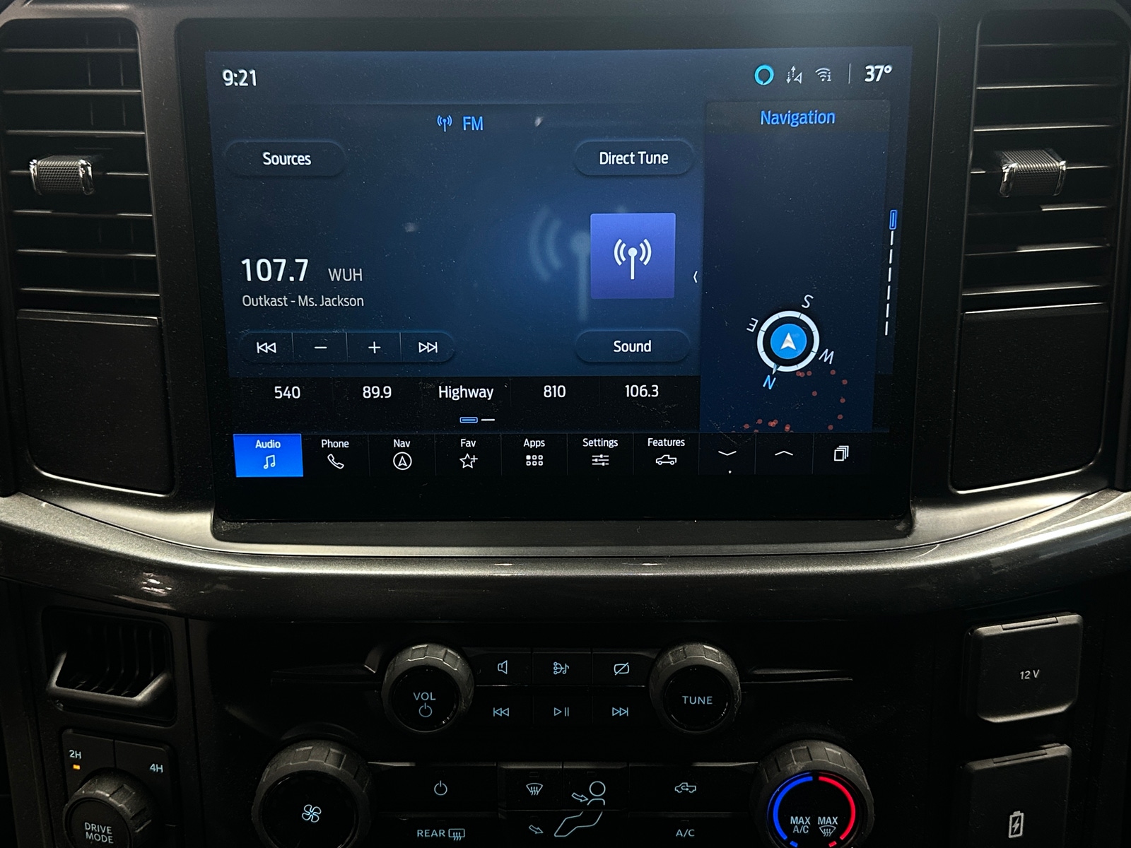 Thumbnail: 2024 Ford Econoline - 4