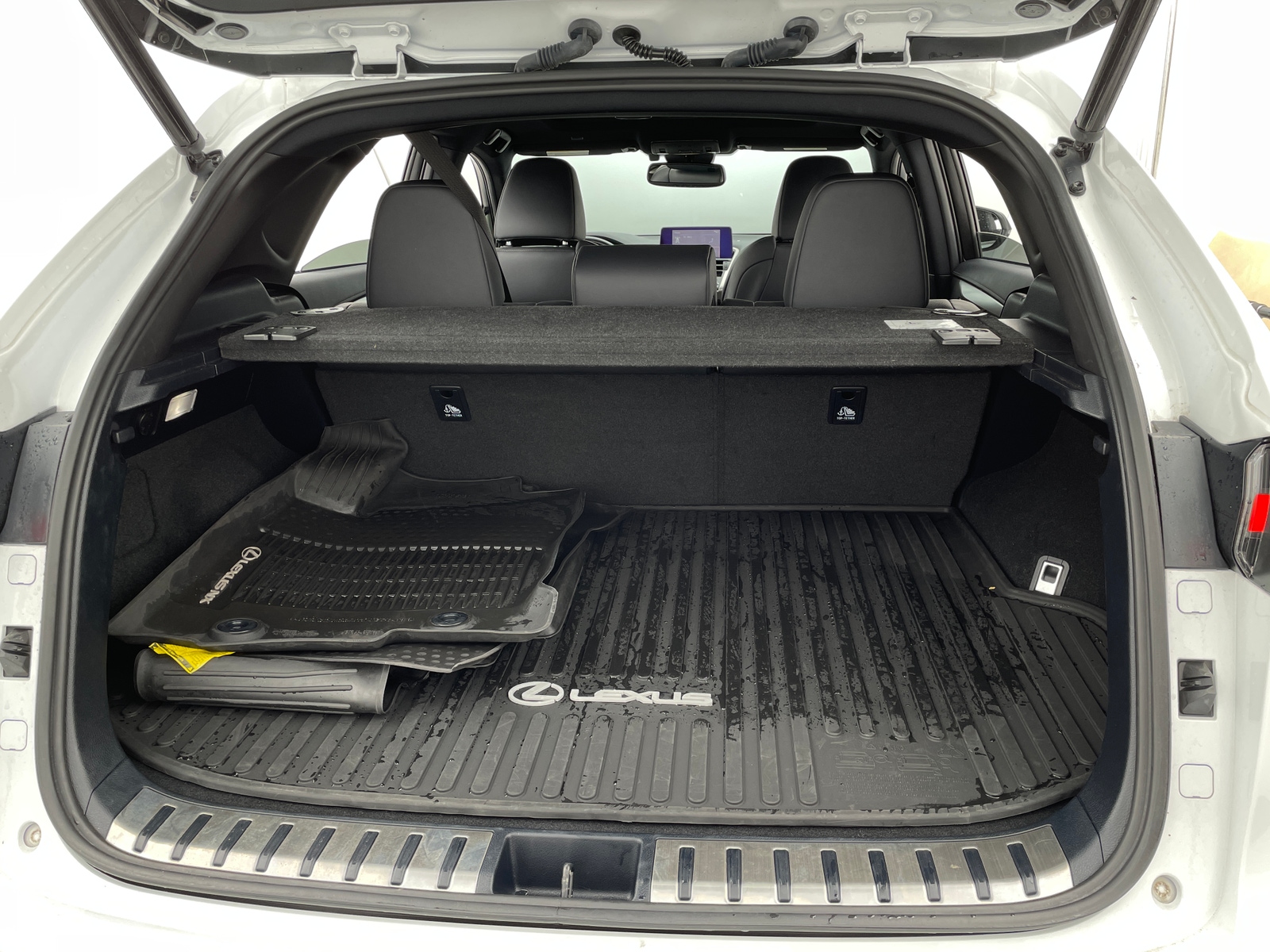 Thumbnail: 2021 Lexus NX - 6