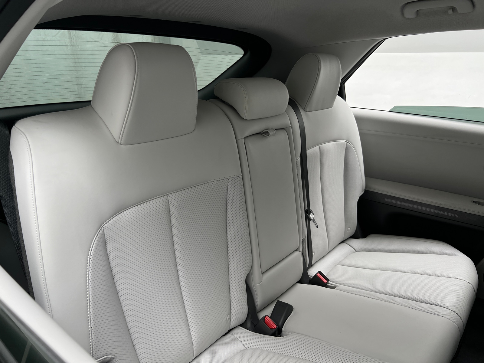 Thumbnail: 2023 Hyundai Ioniq 5 - 5