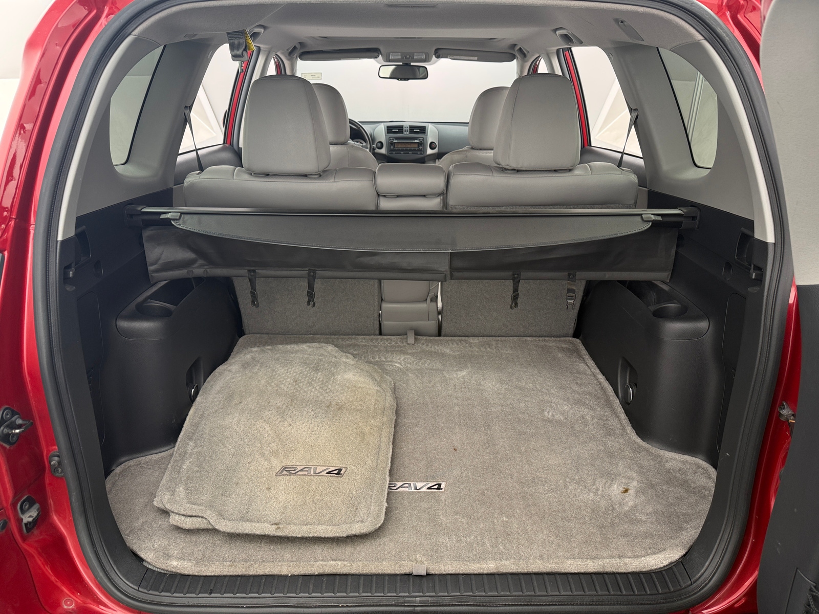 Thumbnail: 2012 Toyota RAV4 - 6