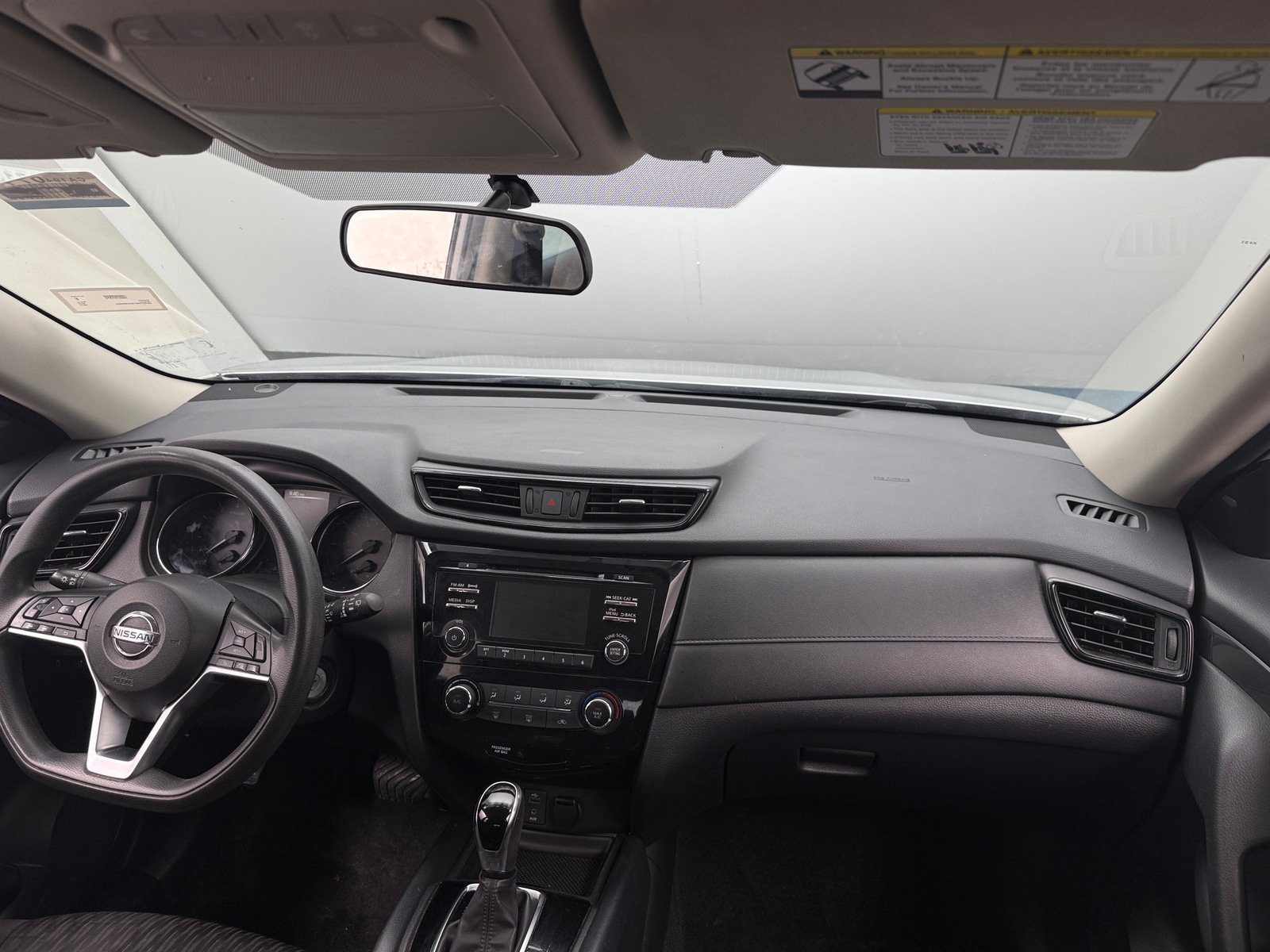 Thumbnail: 2017 Nissan Rogue - 3