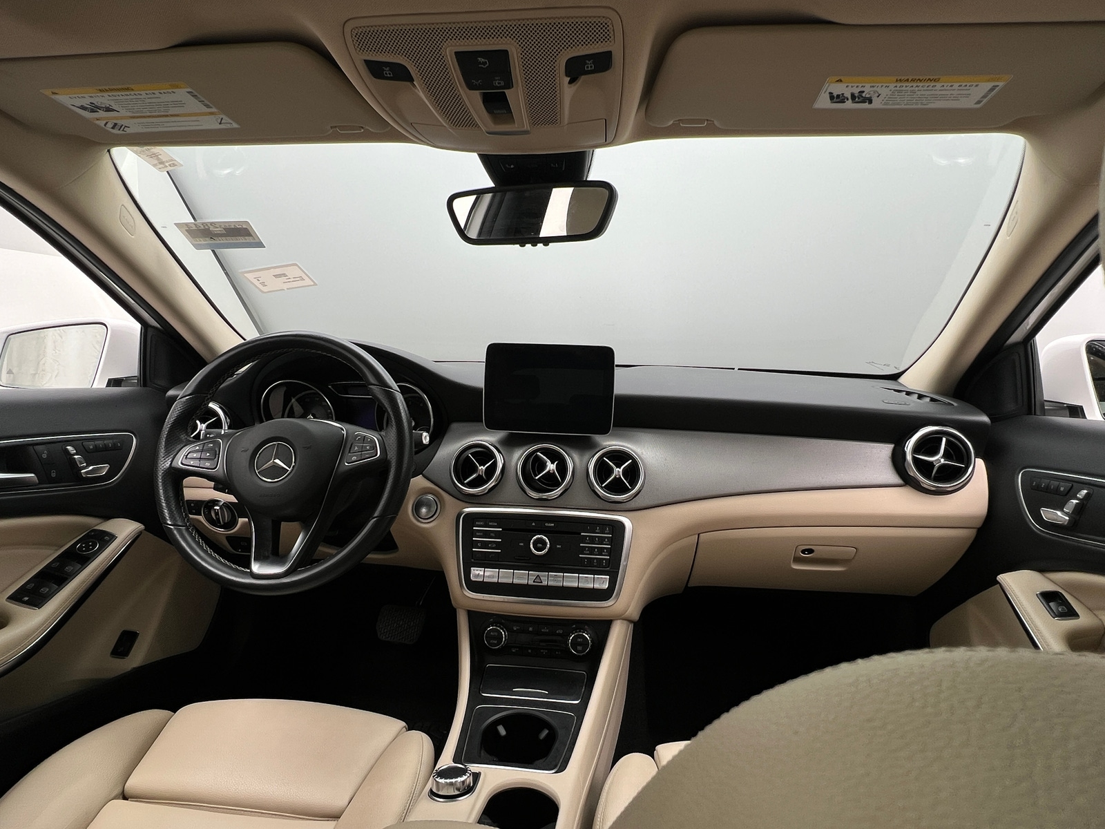 Thumbnail: 2020 Mercedes-Benz GLA - 2