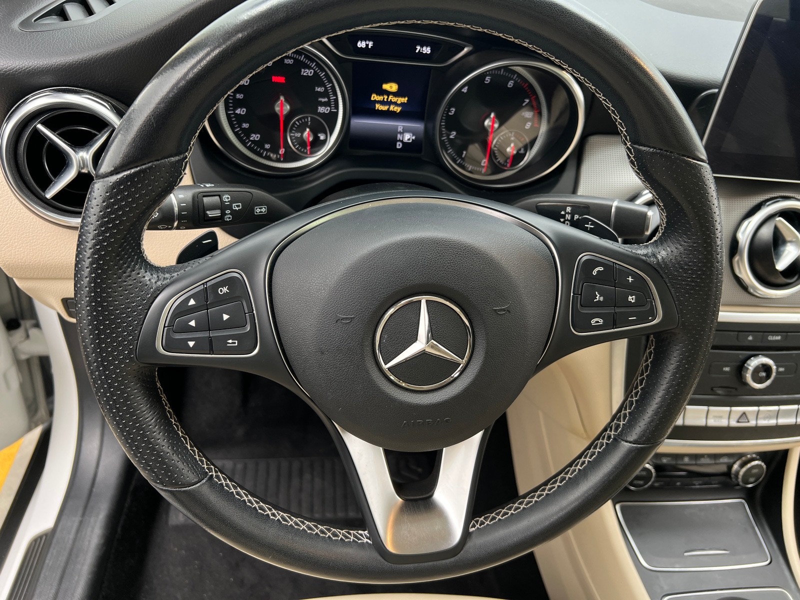 Thumbnail: 2020 Mercedes-Benz GLA - 4