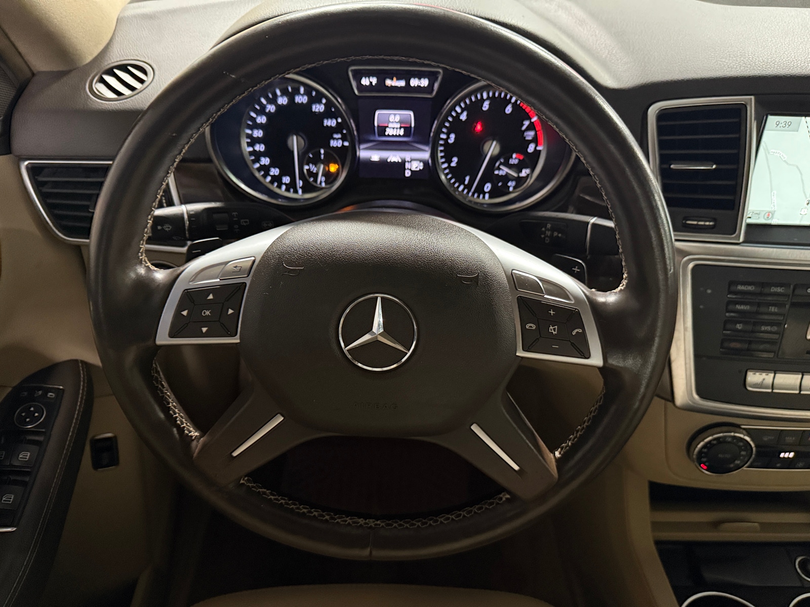 Thumbnail: 2013 Mercedes-Benz M-Class - 4