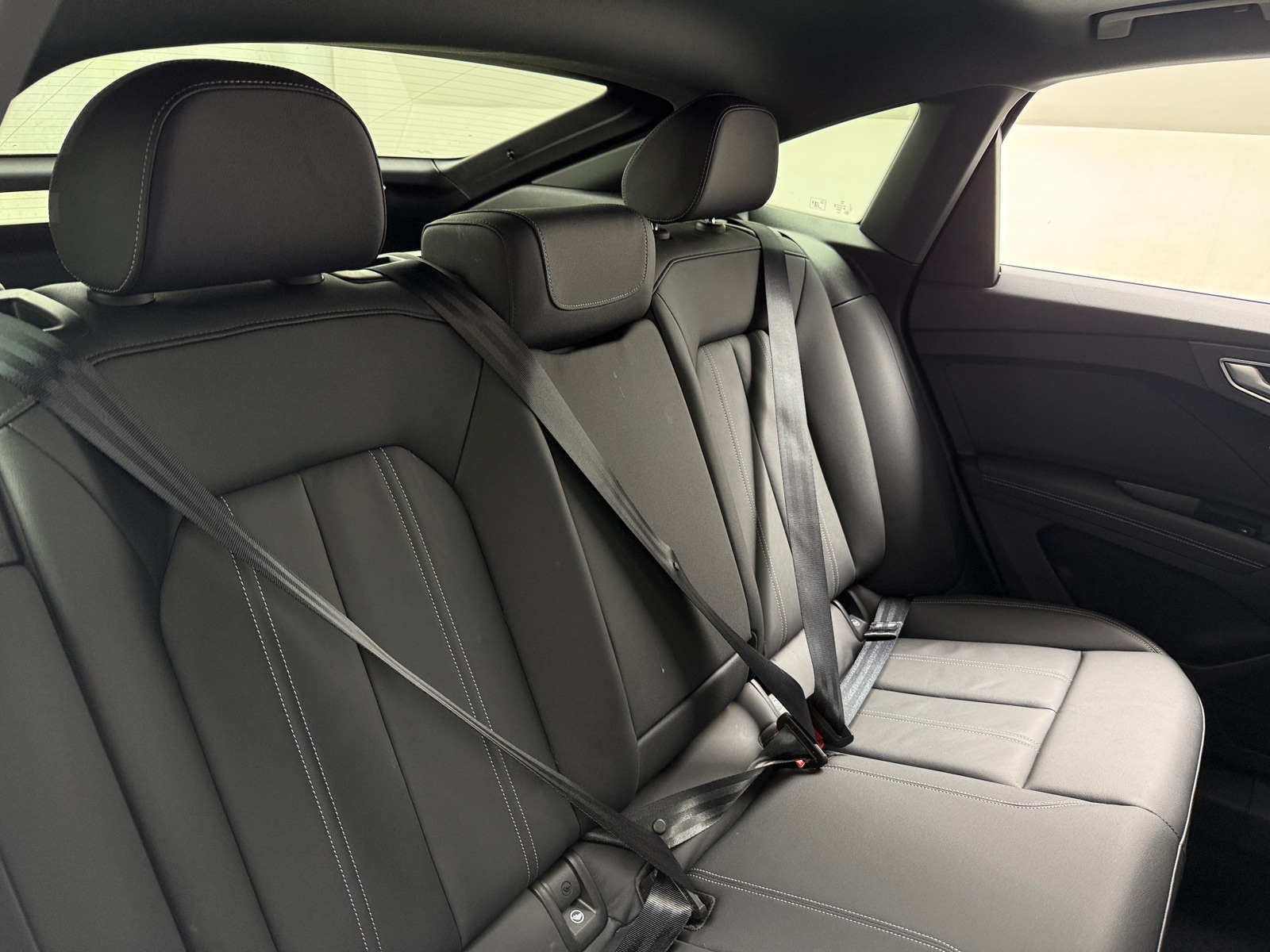 Thumbnail: 2024 Audi Q4 e-tron - 5