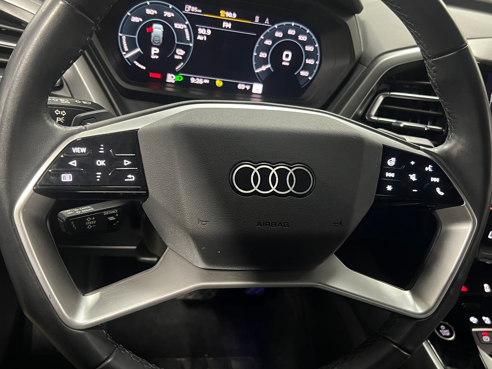 Thumbnail: 2024 Audi Q4 e-tron - 4