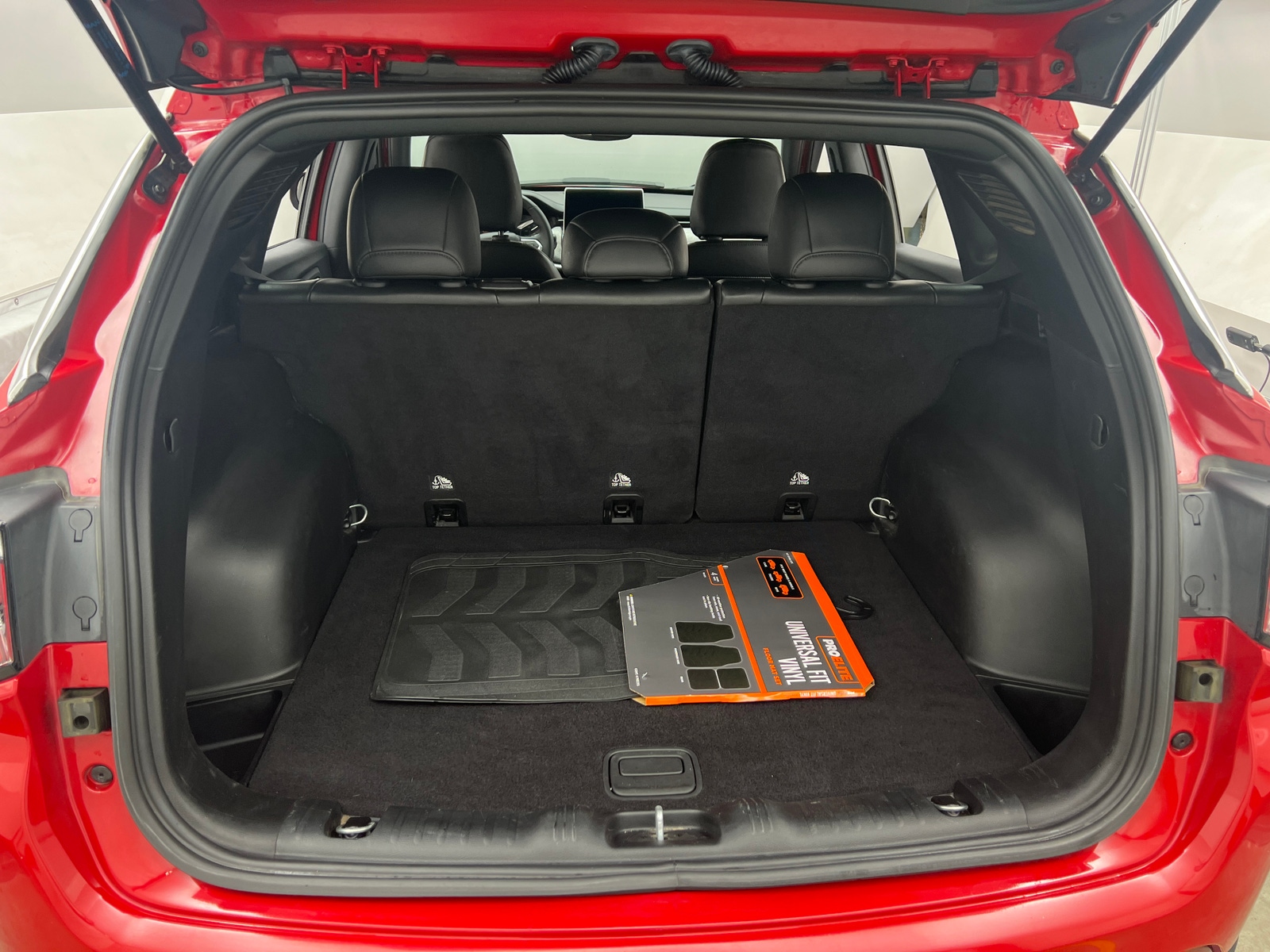 Thumbnail: 2023 Jeep Compass - 6