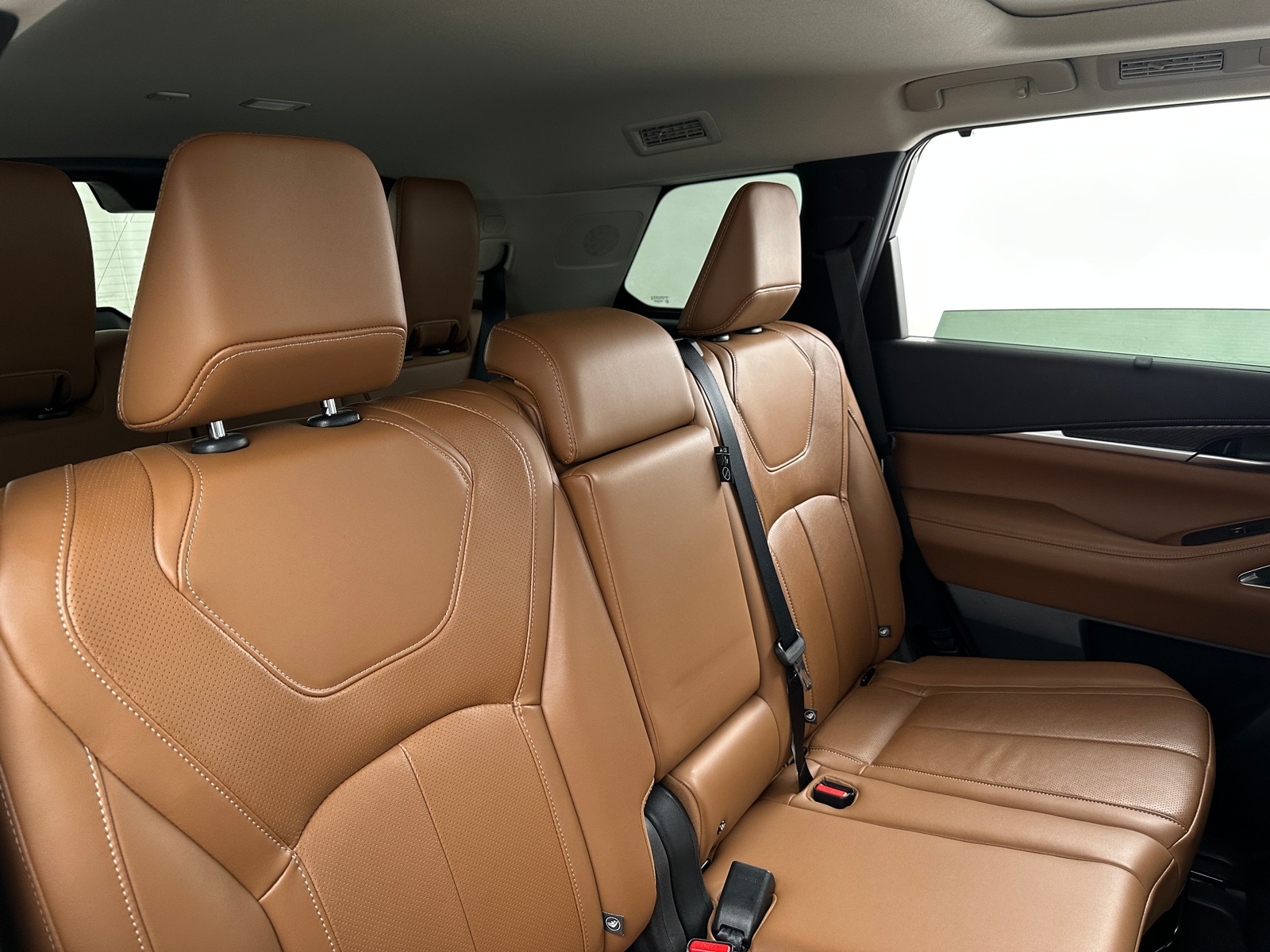 Thumbnail: 2025 INFINITI QX60 - 5