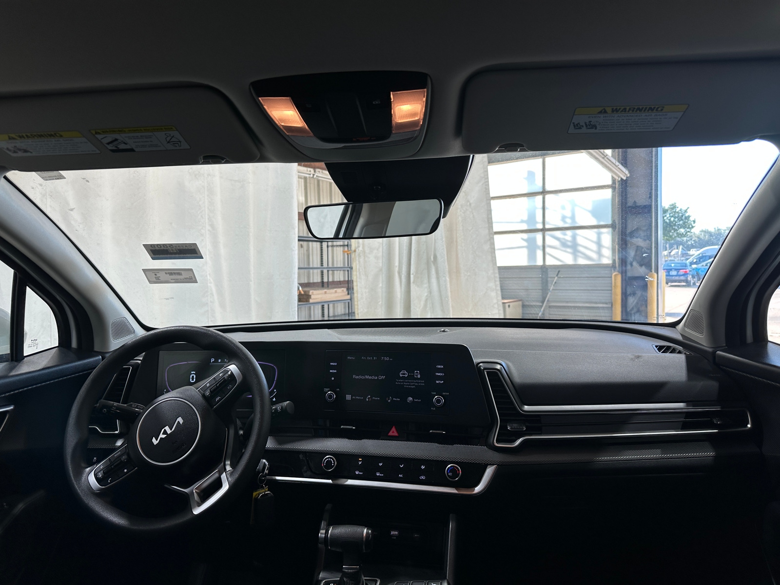 Thumbnail: 2023 Kia Sportage - 3