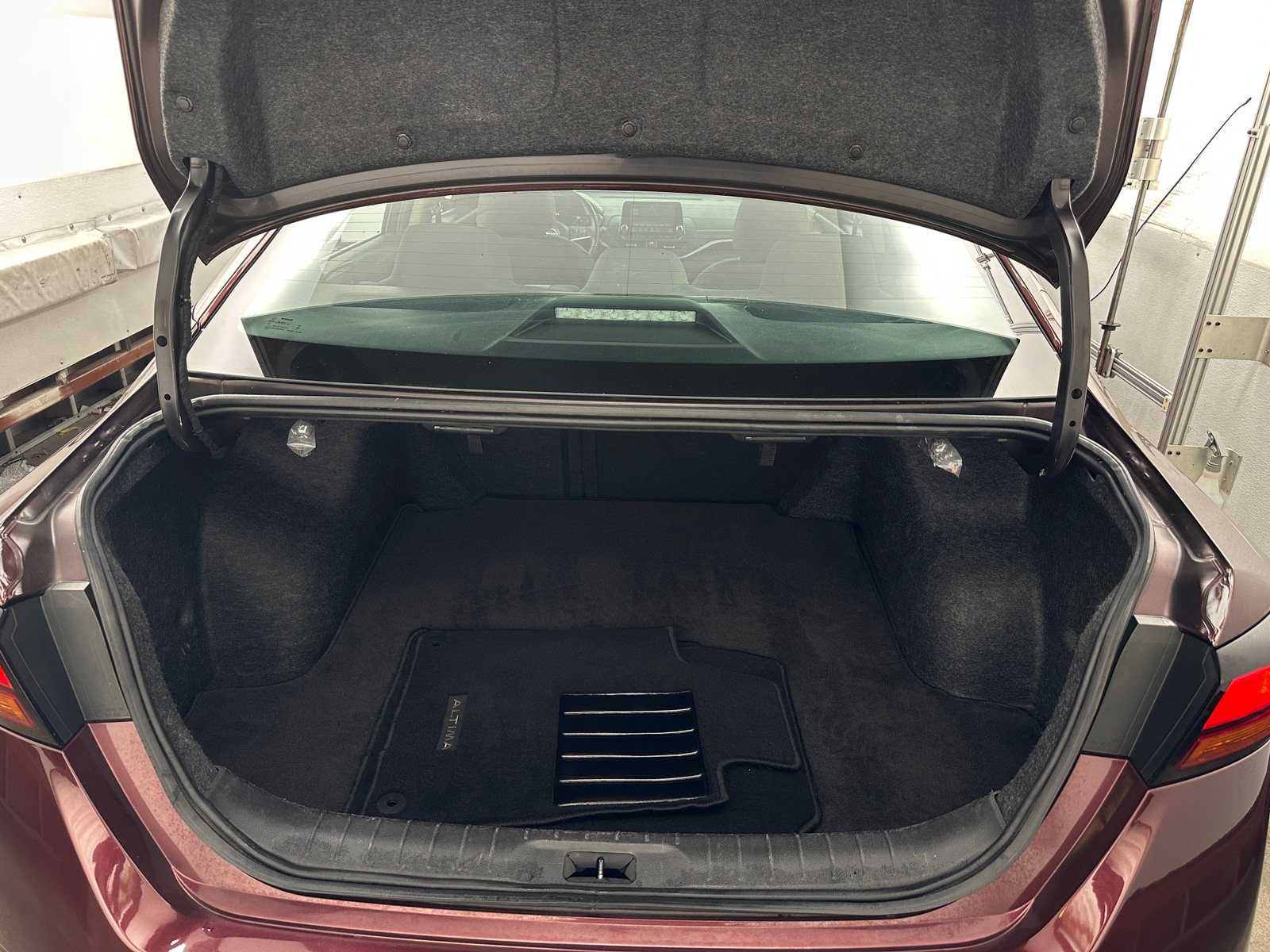 Thumbnail: 2024 Nissan Altima - 7