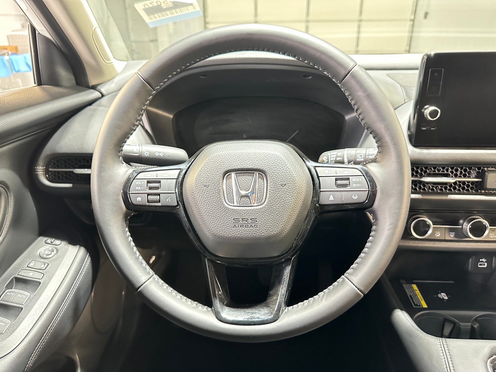 Thumbnail: 2025 Honda HR-V - 4