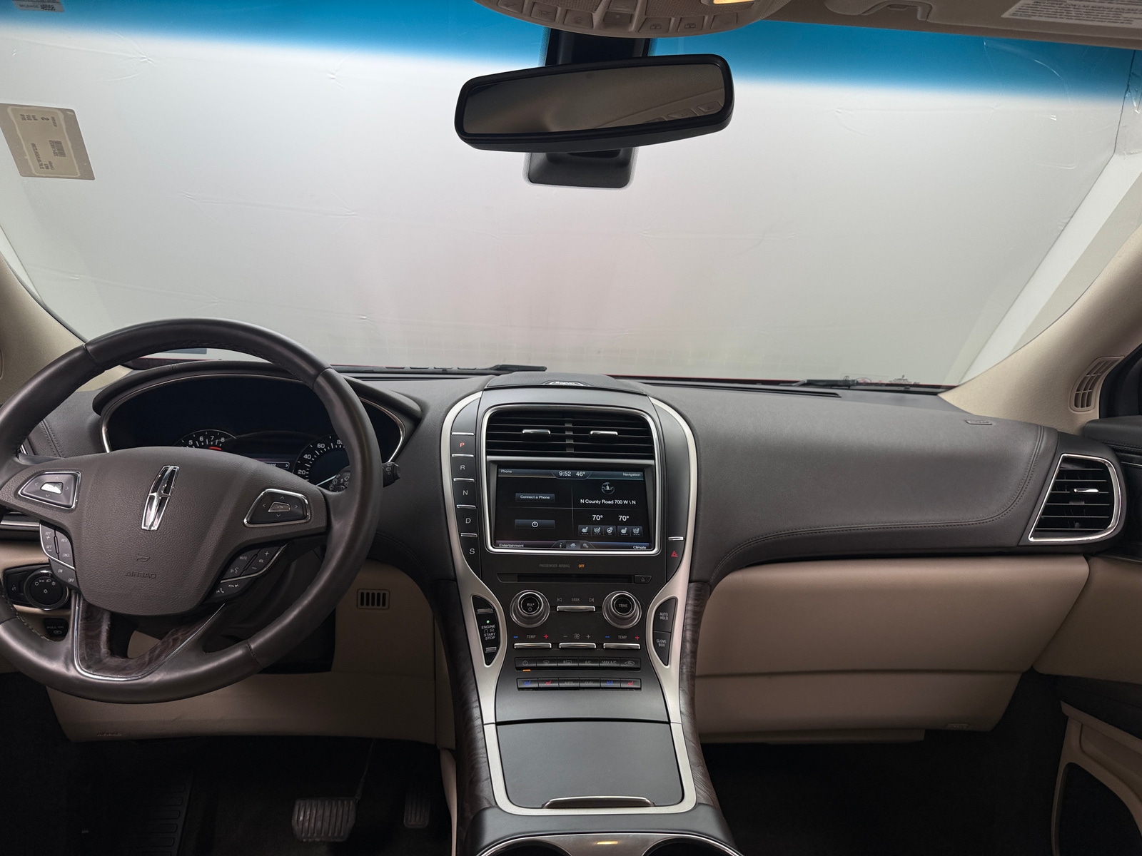 Thumbnail: 2016 Lincoln MKX - 2