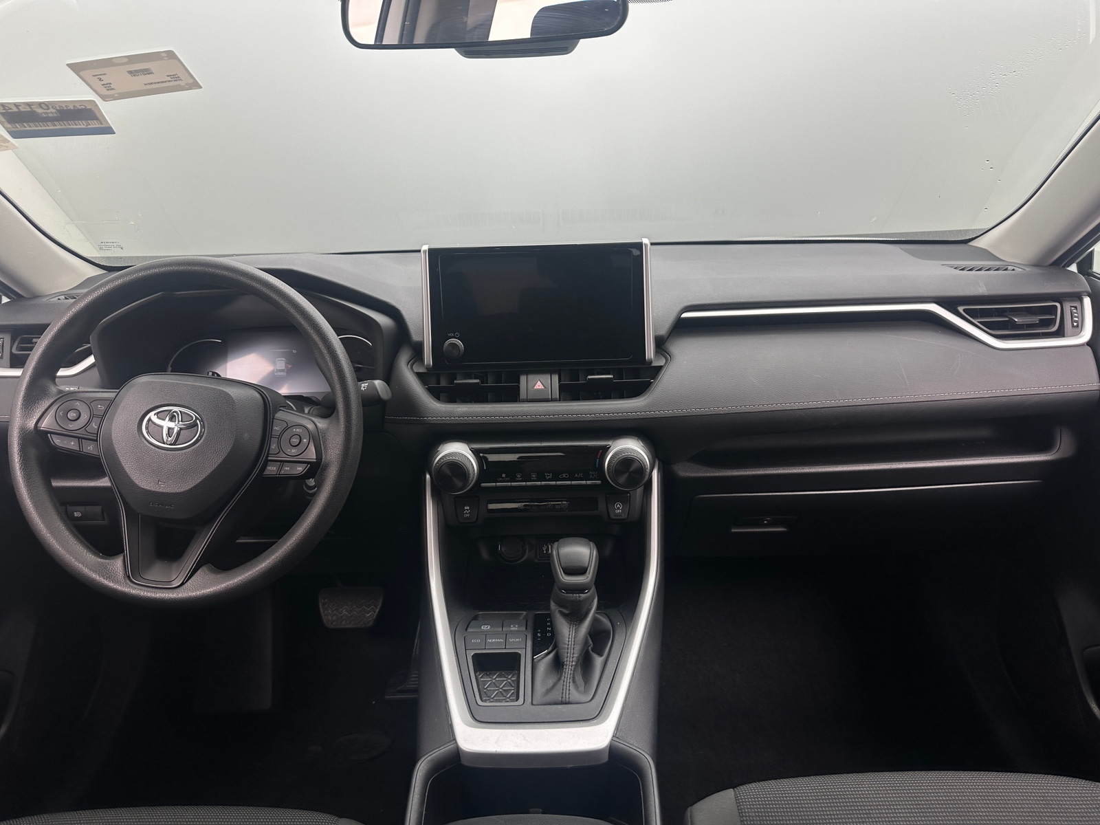 Thumbnail: 2025 Toyota RAV4 - 3