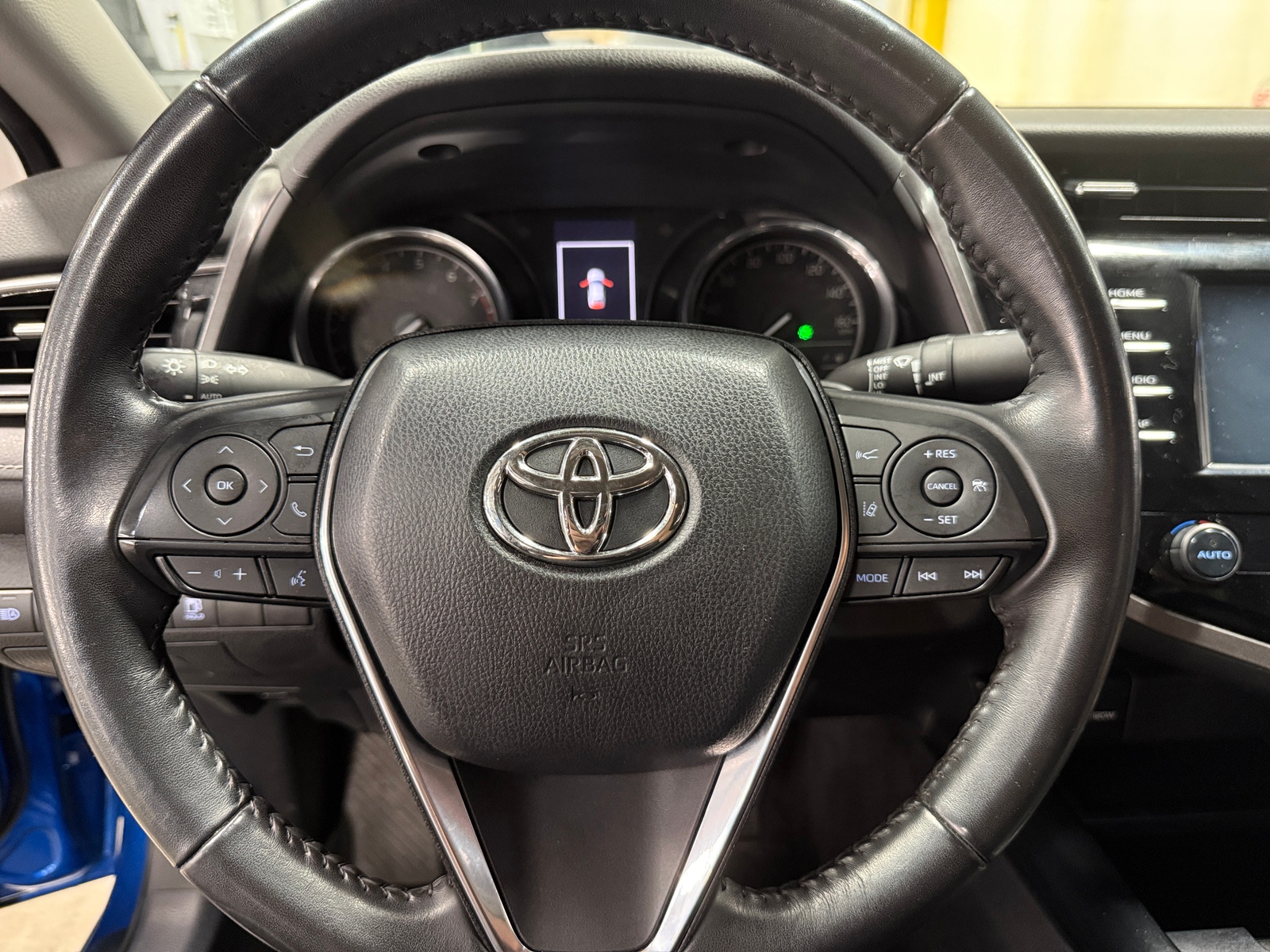 Thumbnail: 2020 Toyota Camry - 5