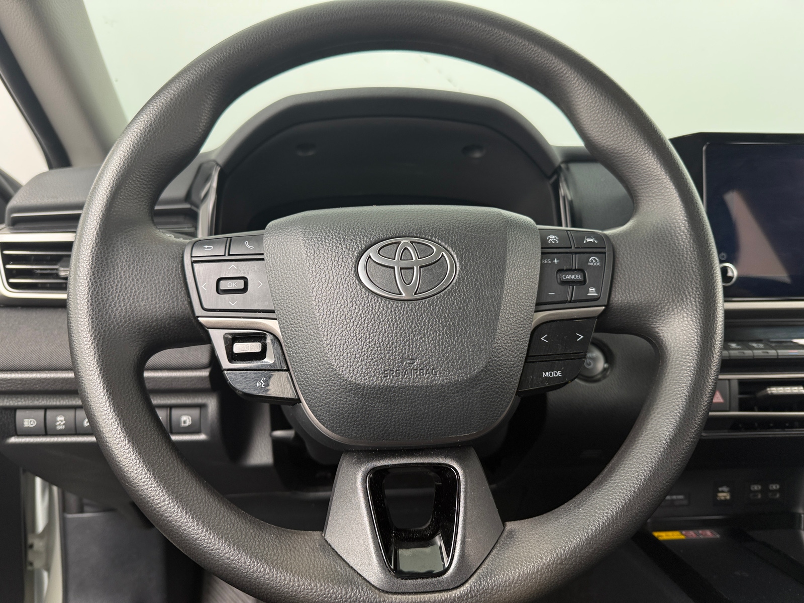 Thumbnail: 2025 Toyota Camry - 5