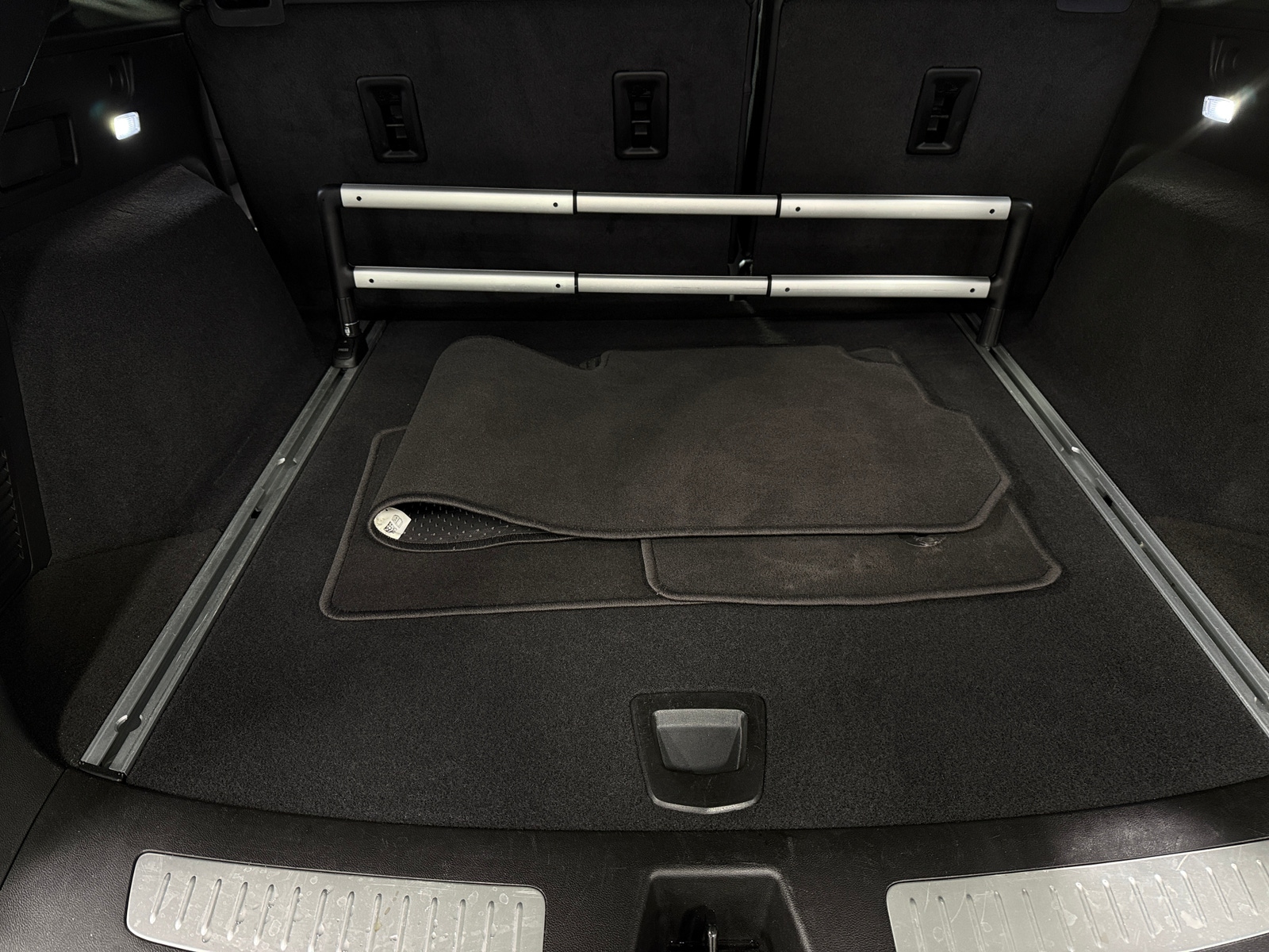 Thumbnail: 2025 Cadillac XT5 - 6