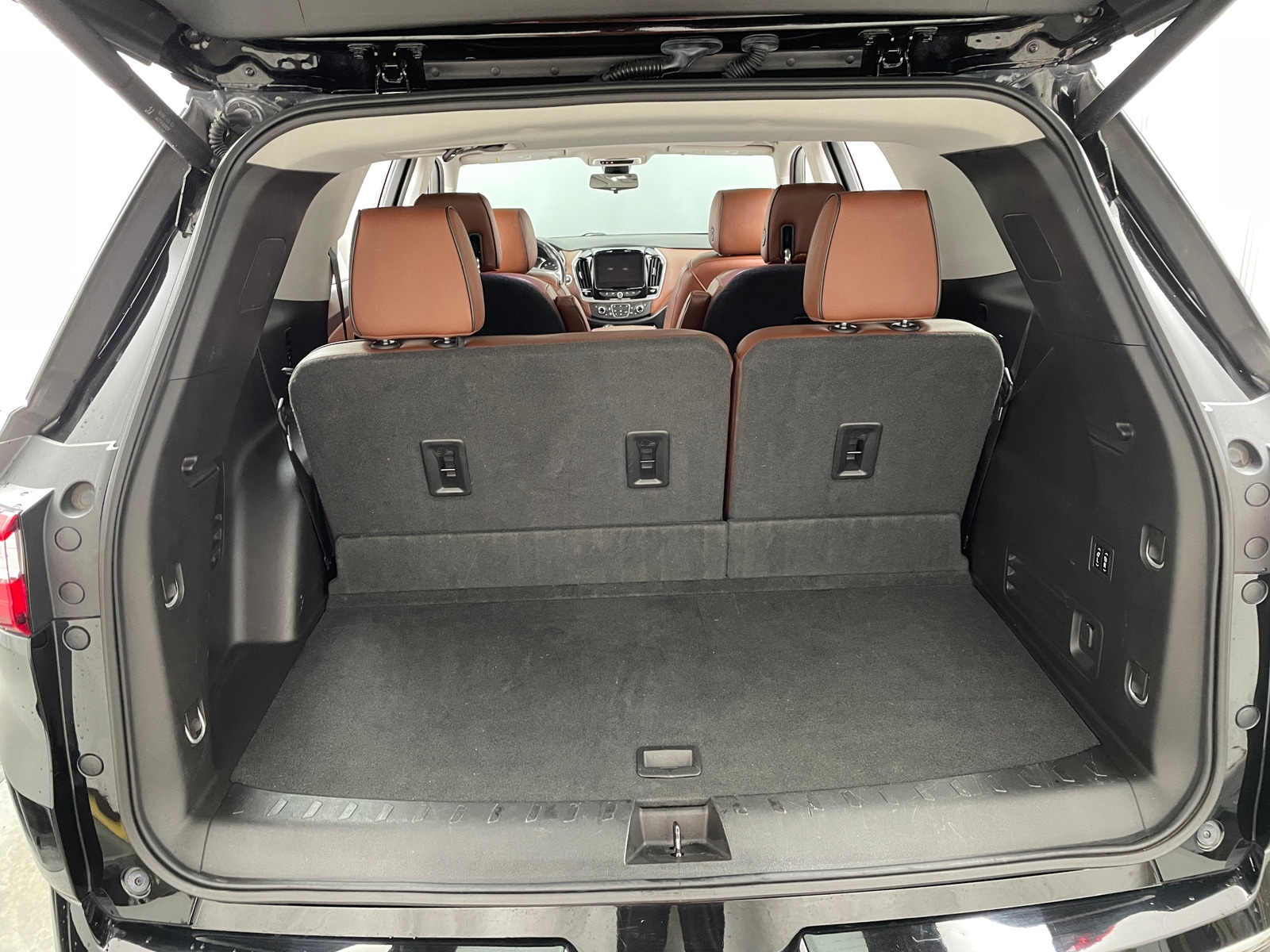 Thumbnail: 2018 Chevrolet Traverse - 6