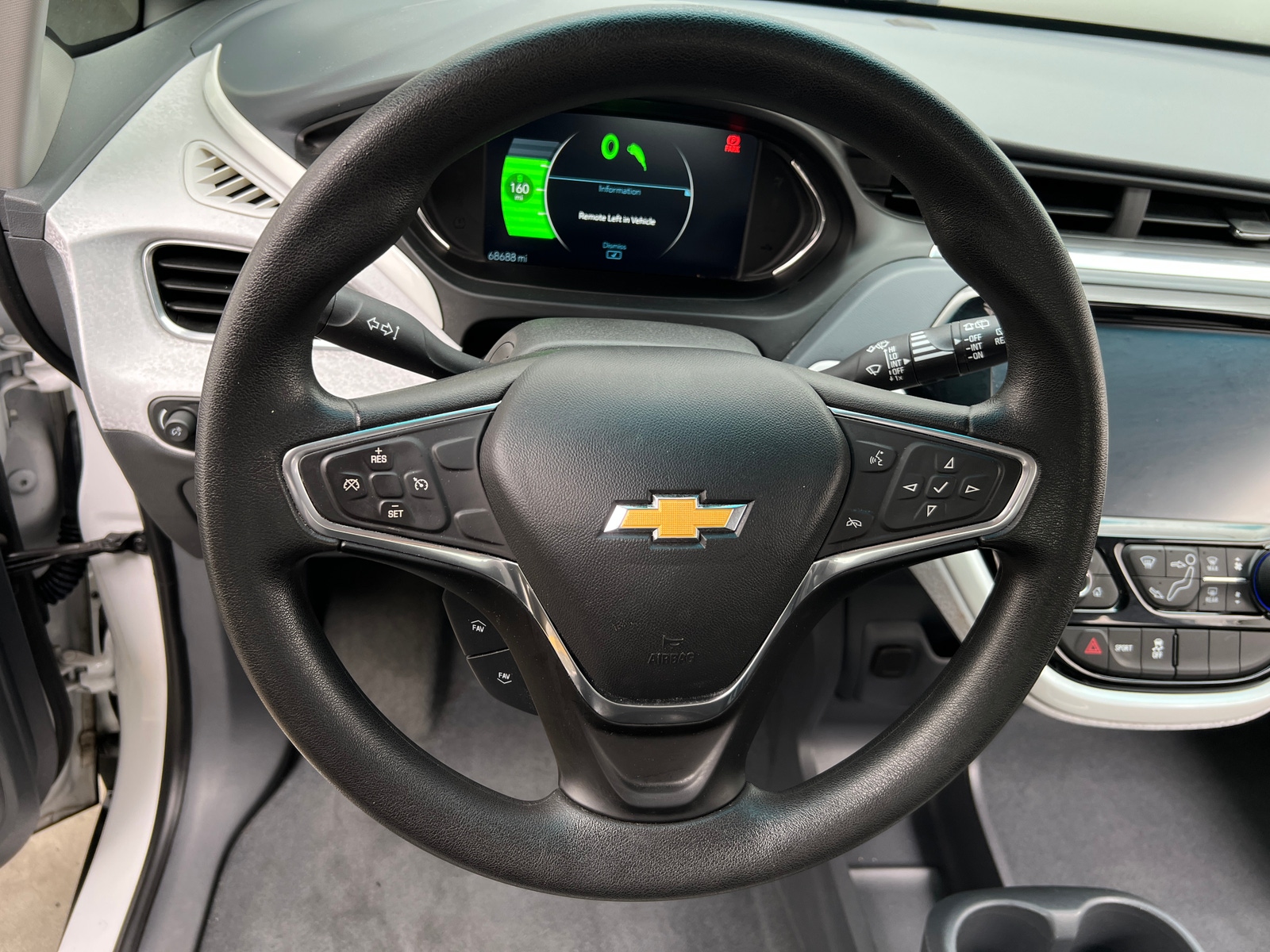 Thumbnail: 2017 Chevrolet Bolt EV - 5