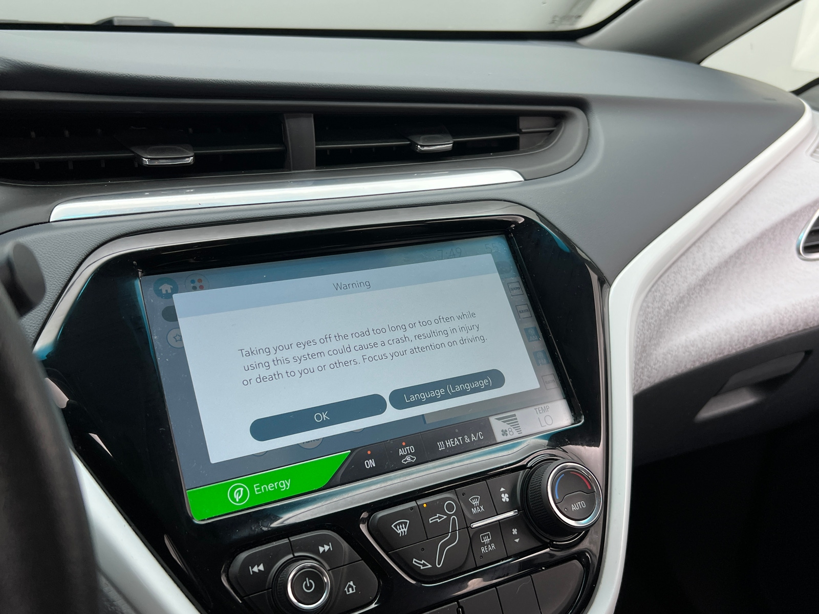 Thumbnail: 2017 Chevrolet Bolt EV - 4