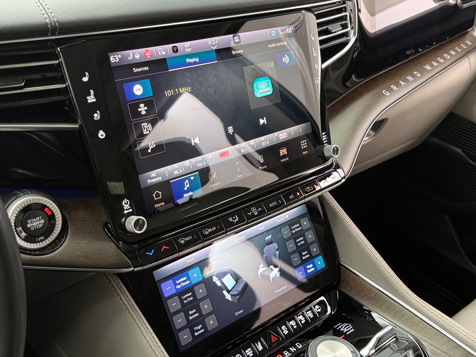 Thumbnail: 2023 Jeep Grand Wagoneer - 3