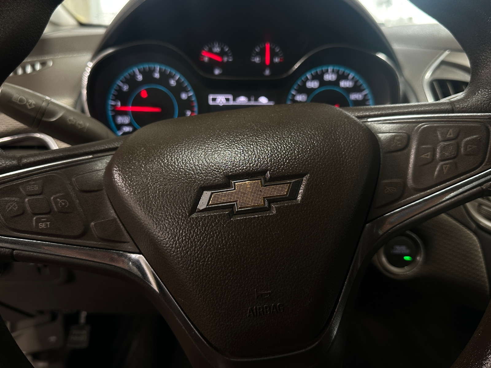 Thumbnail: 2017 Chevrolet Cruze - 5