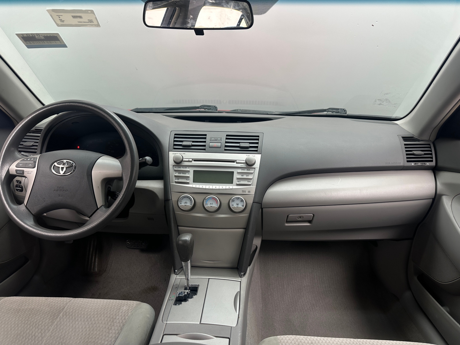 Thumbnail: 2011 Toyota Camry - 3