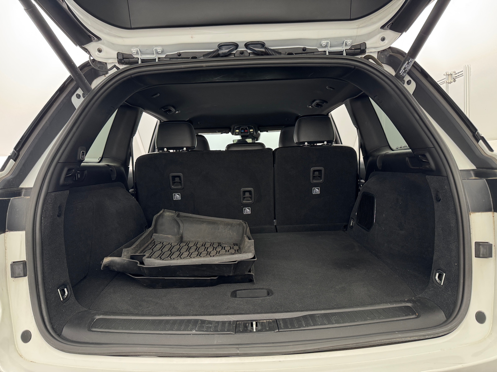 Thumbnail: 2022 Jeep Grand Cherokee - 6