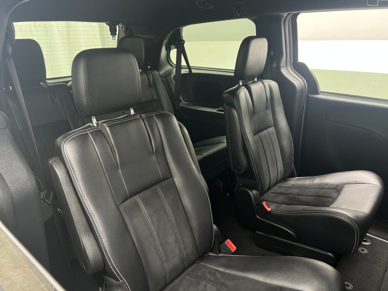 Thumbnail: 2018 Dodge Grand Caravan - 5