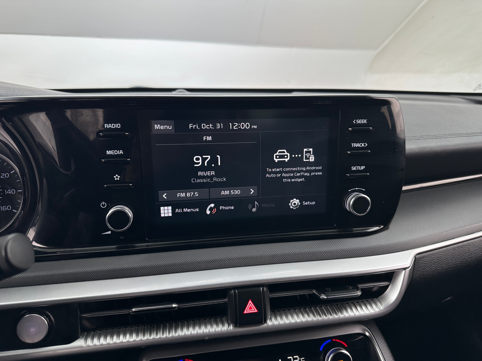 Thumbnail: 2021 Kia K5 - 4