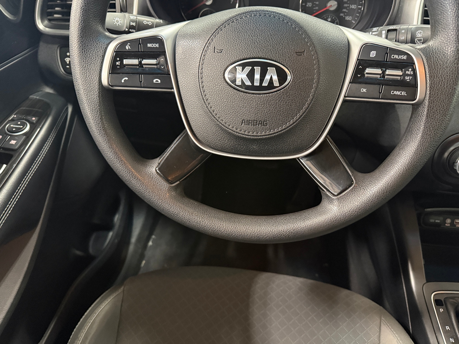 Thumbnail: 2019 Kia Sorento - 5